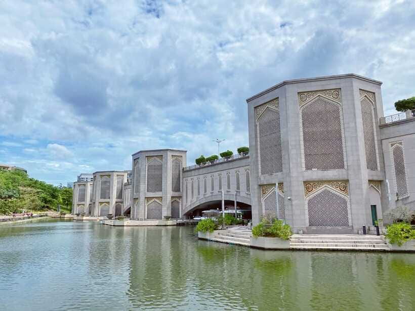 Kuala Lumpur: Putrajaya Tour Half Day Tour [Shared/Private] - Shared or private: which option suits you?