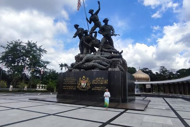 Kuala Lumpur Sightseeing City Tour (8 hours) - Royal Selangor and the National Palace