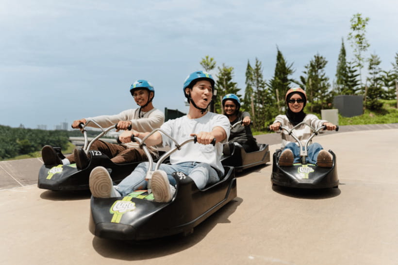 Kuala Lumpur: Skyline Luge Admission Ticket - Safety, helmets, and riding with children