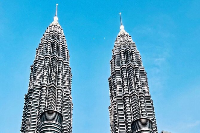 Kuala Lumpur Sunset Evening Cycling Tour - Saloma Link joins the old city to the new