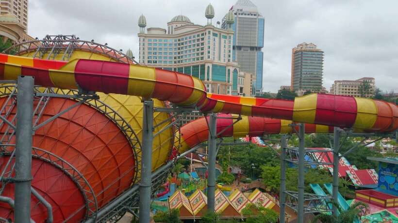 Kuala Lumpur: Sunway Lagoon Theme Park Ticket with Transfer - Extreme Park and the Activities That Cost Extra