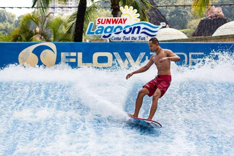 Kuala Lumpur: Sunway Lagoon Ticket & 1-Way Transfer - What the $73 price includes
