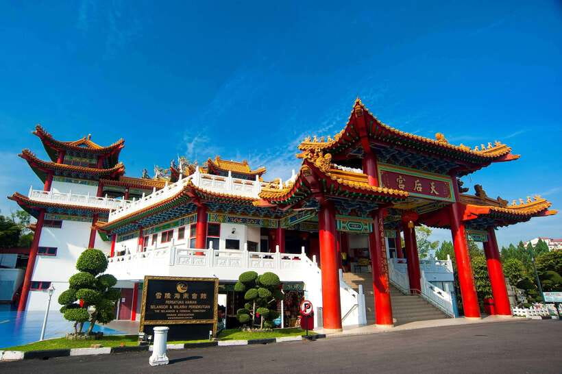 Kuala Lumpur: Temple & Shrine Private Half Day Tour - Why this half-day route works