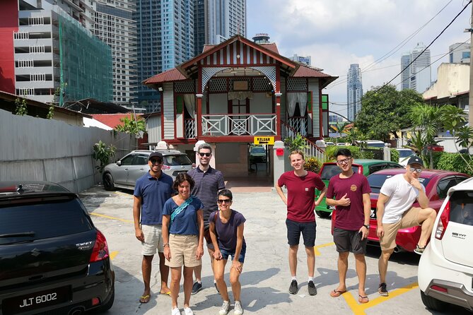 Kuala Lumpur Walk, Eat & See Tour - Chow Kit shows the working side of the city