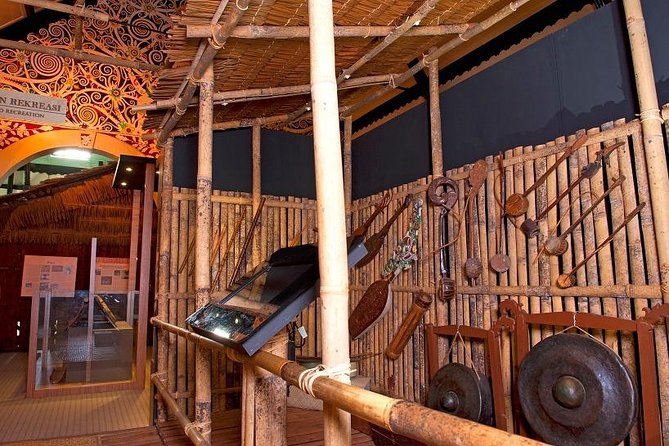 Kuching City Sightseeing Tour - A Malay-style kampung adds a change of pace