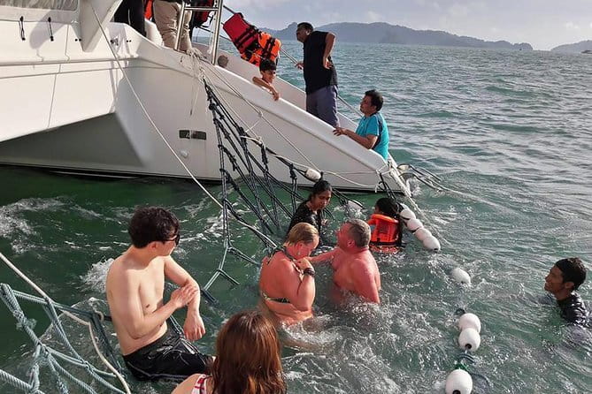 Langkawi Andaman Sea Sunset Dinner Cruise with Private Pickup - Barbecue dinner before the light disappears