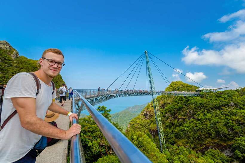 Langkawi: Cable Car Admission Ticket - The 650-meter stop and eastern cliffs