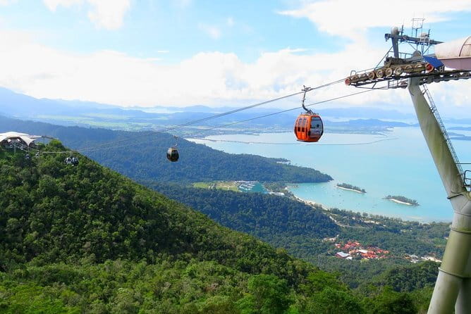 Langkawi History City Tour with Mahsuri Tomb & Beras Terbakar - Kuah Town and the final shopping stop
