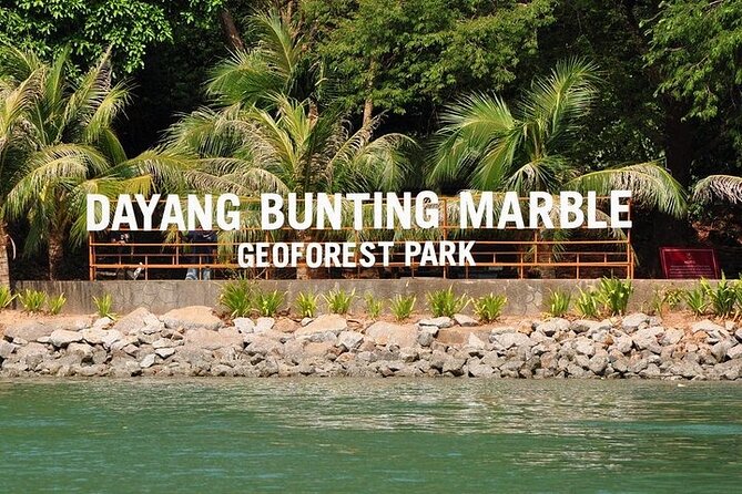 Langkawi Island Hopping Private Boat Tour with Transfer - Sun, water, and small things to pack