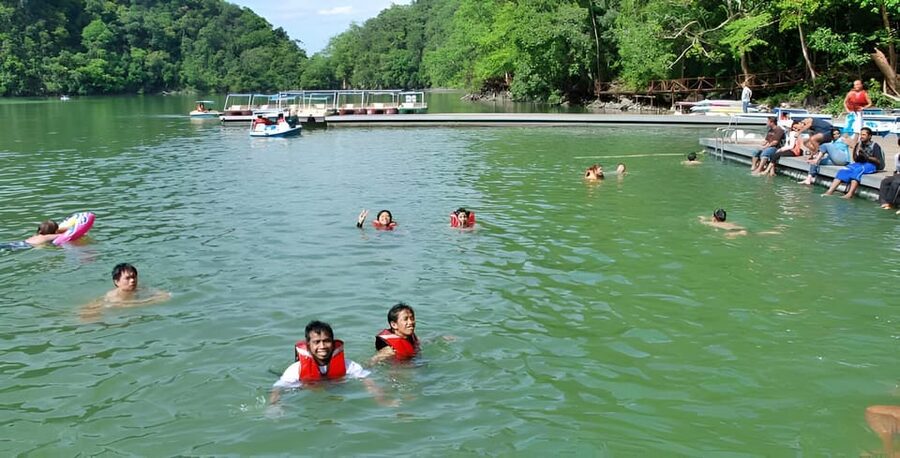 Langkawi: Island Hopping Shared or Private Boat Options - Who should book this island trip?