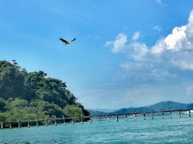 Langkawi: Island Hopping Tour - Boat conditions, guiding, and group comfort