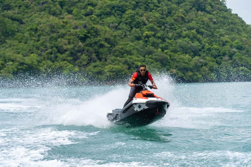Langkawi Jet Ski Tour Dataran Lang - Pulau Tuba and the 45-minute break