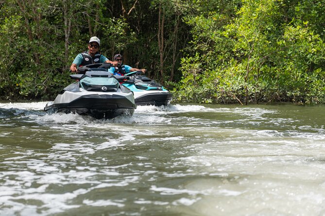 Langkawi Jet Ski Tour Kilim Geopark and Cave Exploring Tour - Dangli Island and fish feeding
