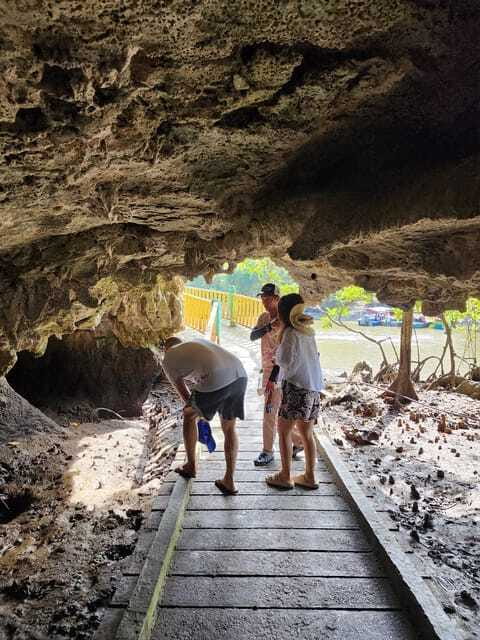 Langkawi : Kilim Mangrove Boat & Fun Kayak Tour with Lunch - Kayaking through narrow mangrove channels
