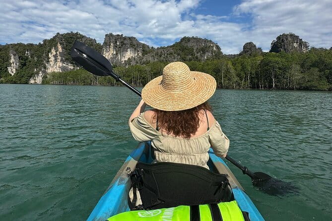 Langkawi Mangrove Kayak Tour by Sham - Eagles, limestone cliffs, and the optional bat cave