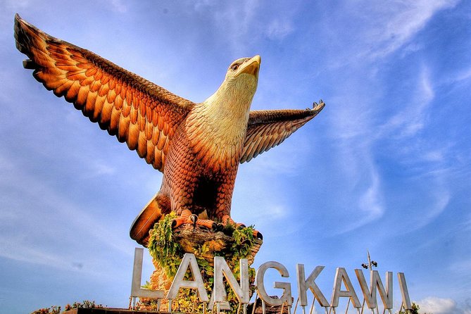 Langkawi Myth & Legend Tour MahsuriTomb TelagaTujuh BerasTerbakar - Telaga Tujuh: the day’s most physical stop