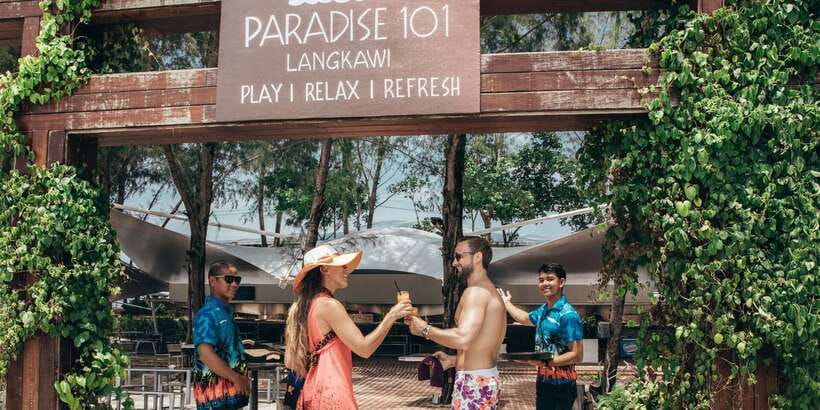 Langkawi: Paradise 101 Access with Paradise Package - Lunch, drinks, and the 15 percent discount