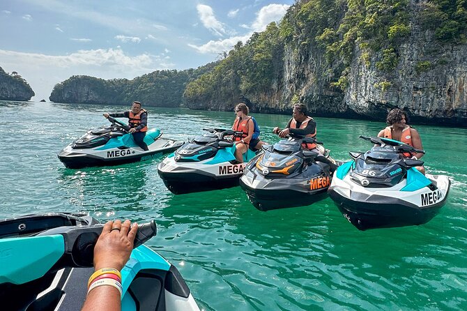 Langkawi : Premium Jet Ski Tour Including Dayang Bunting Island - Starting at Cenang Beach with a safety briefing