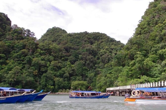 Langkawi Private Tour With Cable Car Plus Eagle Nest's Sky Walk - SkyBridge is the visual high point