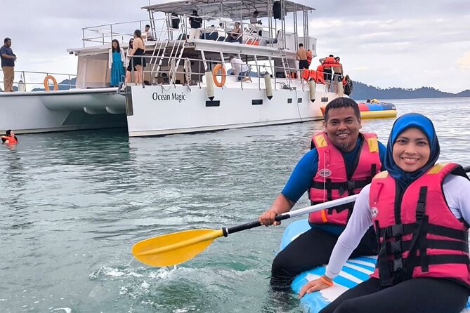 Langkawi Sunset Cruise with Buffet Dinner Jacuzzi & Hotel Pick up - Key points at a glance