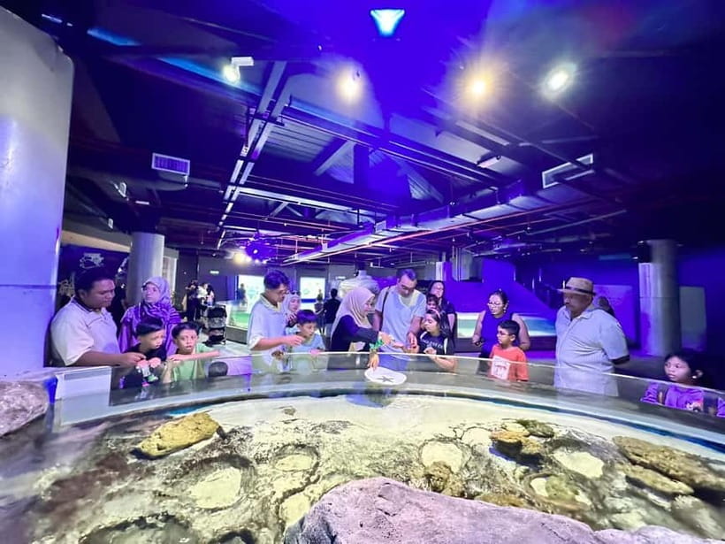 Langkawi: Underwater World Langkawi Entry Ticket - Rules, access, and family comfort