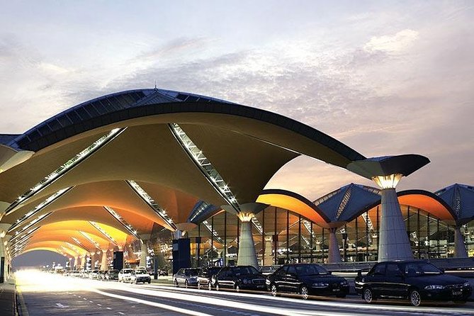 Luxury MPV One-Way Transfer Between KUL Airport and Melaka - Why This Transfer Helps After A Long Flight