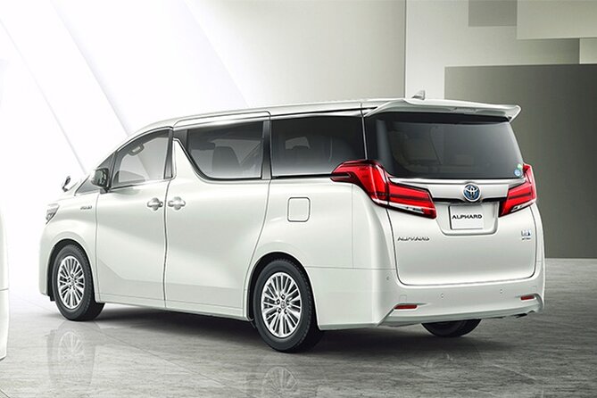 Luxury MPV One-Way Transfer Between KUL Airport and Melaka - Communication And The Driver Experience