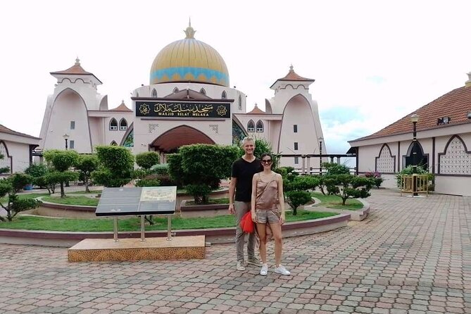 Malacca Day Tour - St Paul Church adds the quietest pause