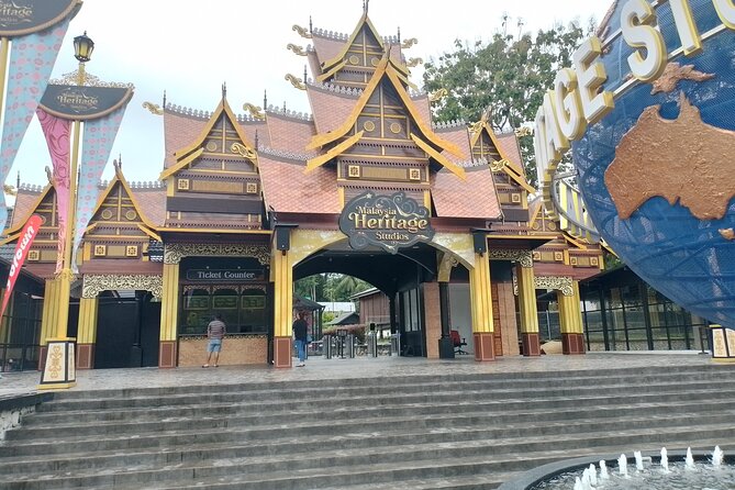 MALACCA DAY TRIP (Price based per Car) - How the $210 group price measures up