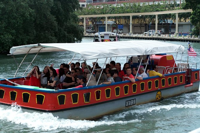 Malacca Historical Private Tour With Personal Chauffeur - Lunch and the flavors of old Malacca