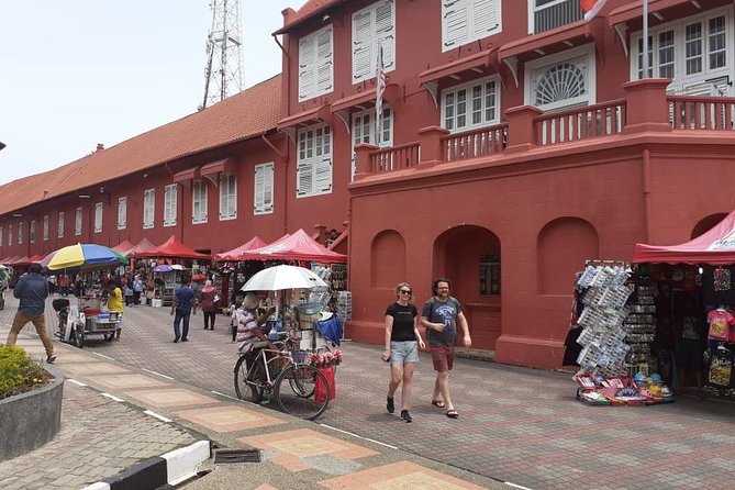 Malacca Historical Tour from Kuala Lumpur - Three faiths meet around Temple Street