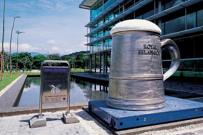 Malaysia Countryside, Batu Caves, Firefly & The River Of Life Tour - Royal Selangor and the work behind pewter