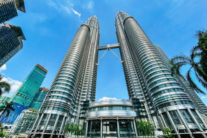 Malaysia Petronas Twin Tower Observation Deck E-Tickets - Arrival, Check-In, and Getting Around
