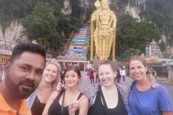 MALAYSIAN CULTURE, TRADITION and NATURE TOUR (All in One Day) - Istana Negara and Malaysia’s rotating monarchy