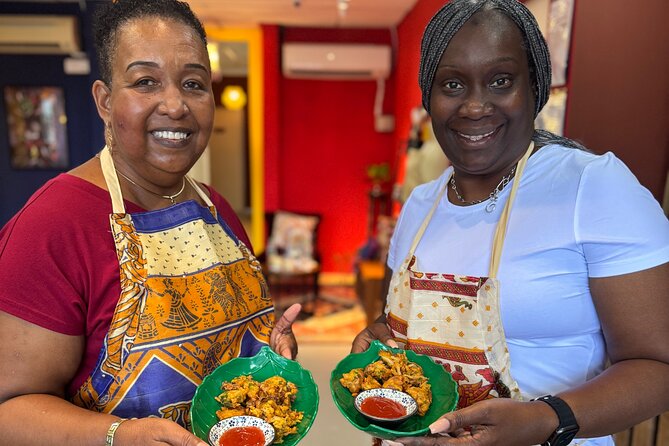 Malaysian Hands-On Cooking Class : Masala Medley - The pakora start: a quick lesson in texture