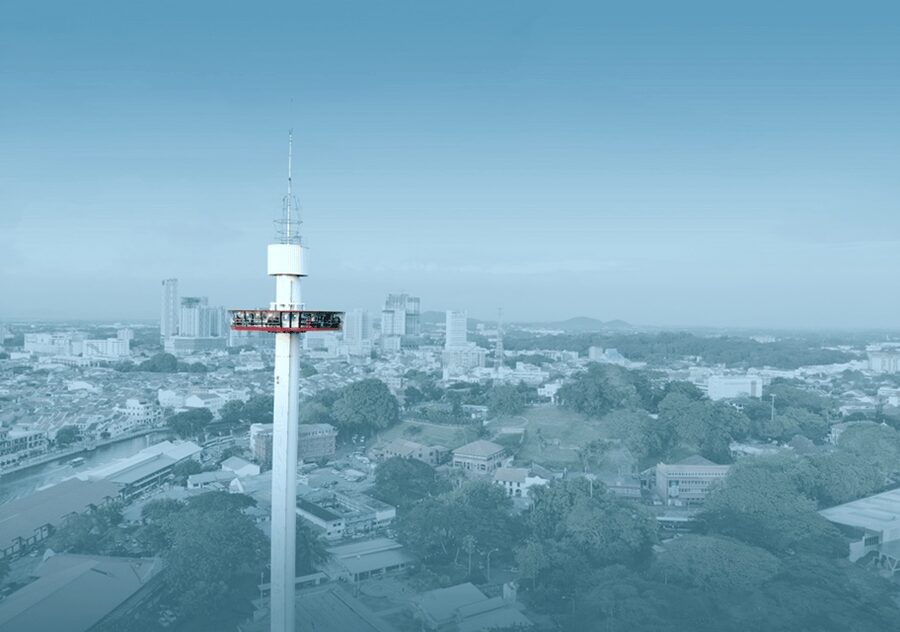 Melaka: Menara Taming Sari Tower E-Ticket - The seven-minute ride inside the revolving cabin
