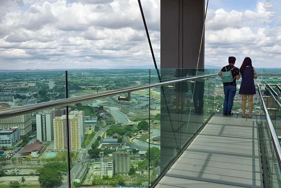 Melaka: The Shore Sky Tower Admission Ticket - Telescopes and city details