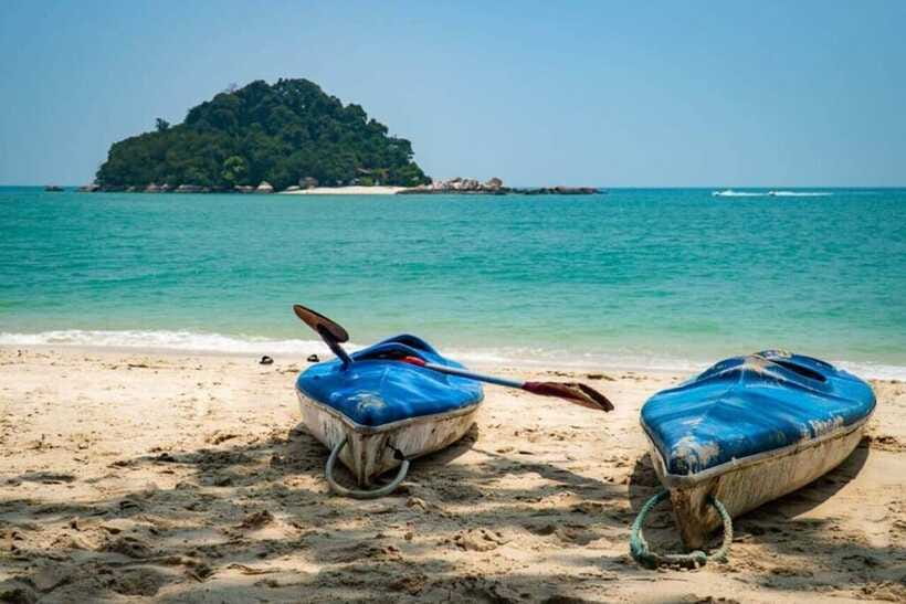 Pangkor Island Joined In Day Trip - Six hours to see Pangkor Island
