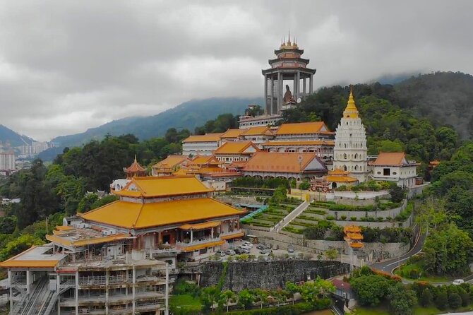 Penang City Private Half Day Tour With Khoo Kongsi & Kek Lok Si - Chew Jetty and the century-old water villages