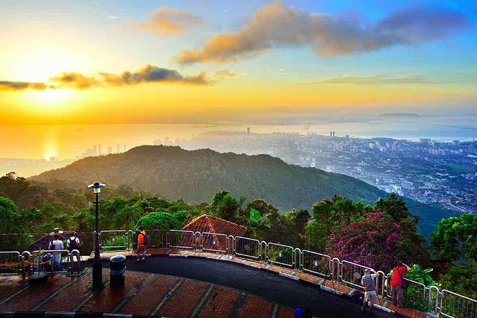 Penang City & Temple Tour Including Penang Hill Tickets (Fast Lane) - Kek Lok Si and the Pagoda of Ten Thousand Buddhas