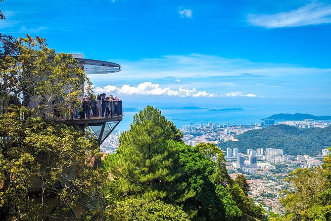 Penang City & temple Tour with Penang Hill Train Fast Lane Ticket - What the six-hour day is really like