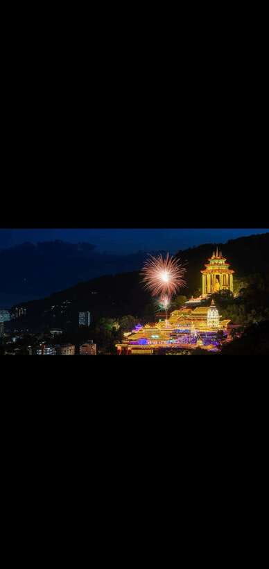 Penang: Exciting Local Half Day Private tour 6-10pax(5Hours) - Kek Lok Si Temple and Penang’s religious side