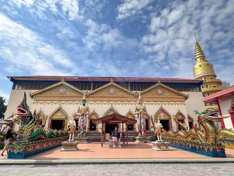 Penang: Fascinating 5-Hour Private Local Tour - George Town and the Pinang Peranakan Mansion