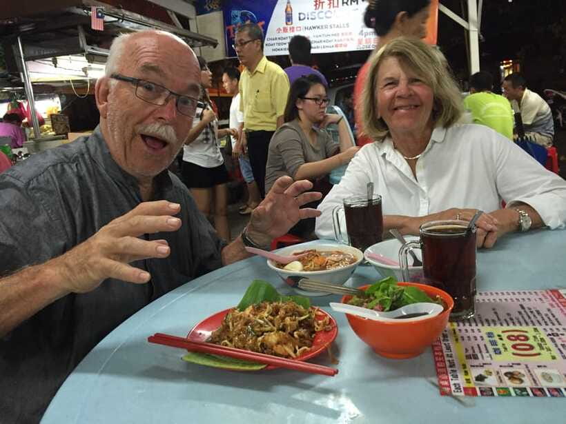 Penang: Georgetown Foodie Walking Tour with a Cocktail - How the tour compares with eating alone