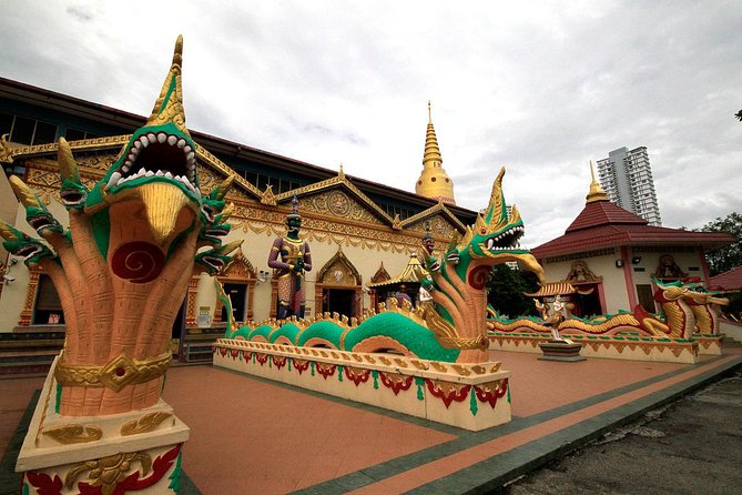 Penang Half Day City Tour with The Top Komtar - Yap Kongsi Temple on Armenian Street
