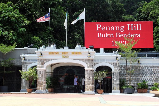 Penang Hill and the Kek Lok Si Temple - Should you pay extra for the Habitat?