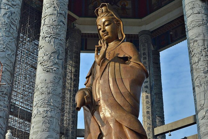 Penang Hill and the Kek Lok Si Temple - Walking, weather, and what to bring