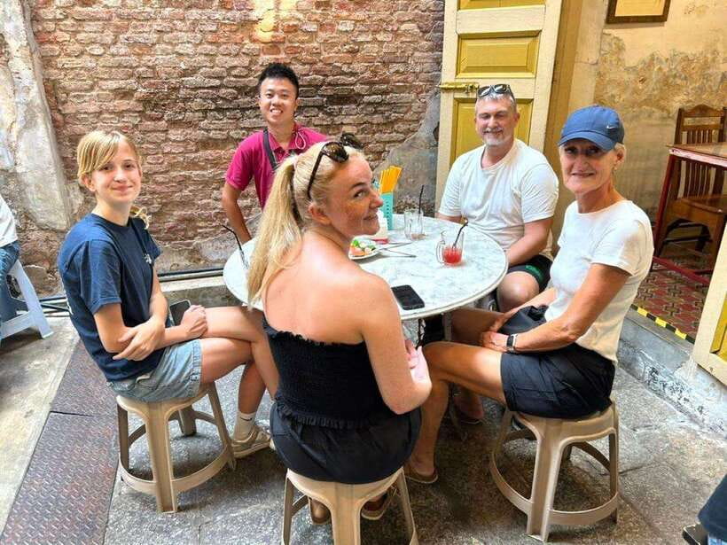 Penang Island: Street Food Walking Tour - Why this food walk is different from a simple tasting tour