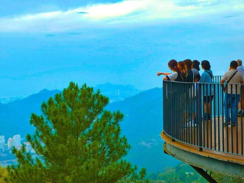 Penang: Kek Lok Si Temple and Penang Hill Guided Tour - Final verdict: a smart first look at Penang
