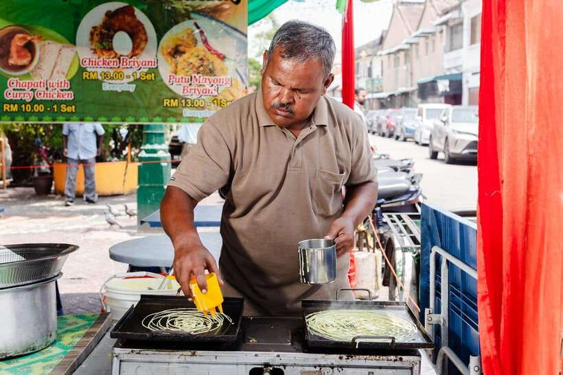 Penang Plates Food Tour with 15+ Tastings - The colorful finish: Nyonya kueh and more